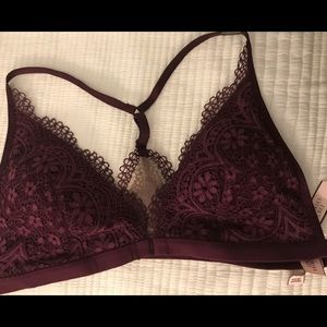 NWT Victoria’s Secret Body by Victoria Bralette L